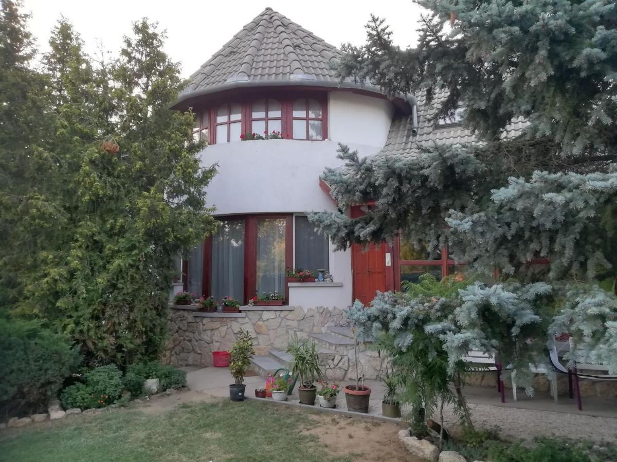 Sunfish Apartman Балатонсарсо Екстериор снимка
