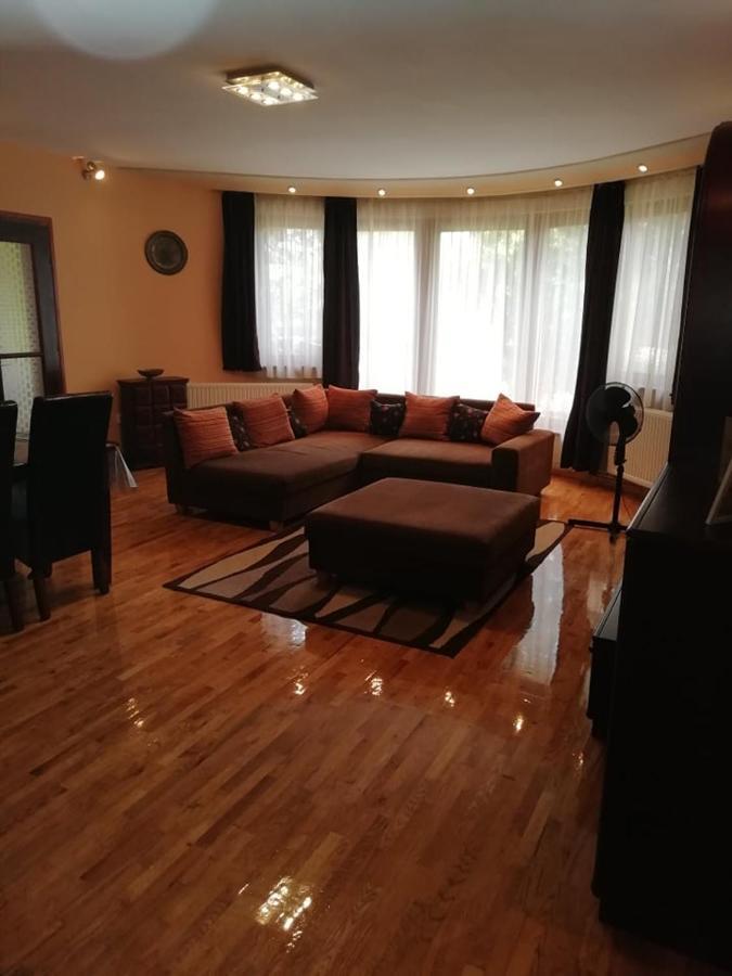 Sunfish Apartman Балатонсарсо Екстериор снимка