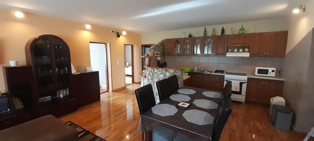 Sunfish Apartman Балатонсарсо Екстериор снимка